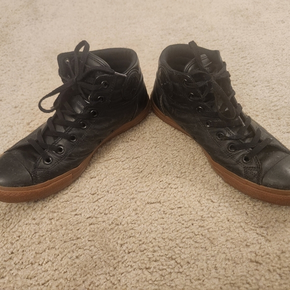 Converse Chuck Taylor Shoe Men 10 Leather Black All-Star High-Top Gum Sole - Picture 5 of 7